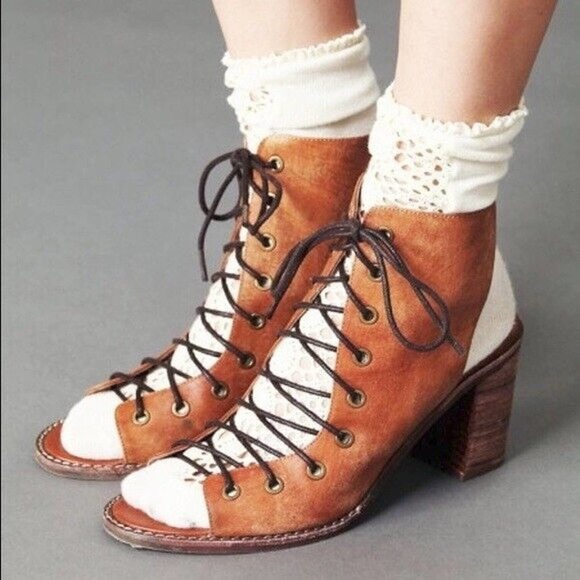 Jeffrey Campbell Free People Minimal Lace Up Bootie Sandal Cognac Leathe… - Picture 1 of 10